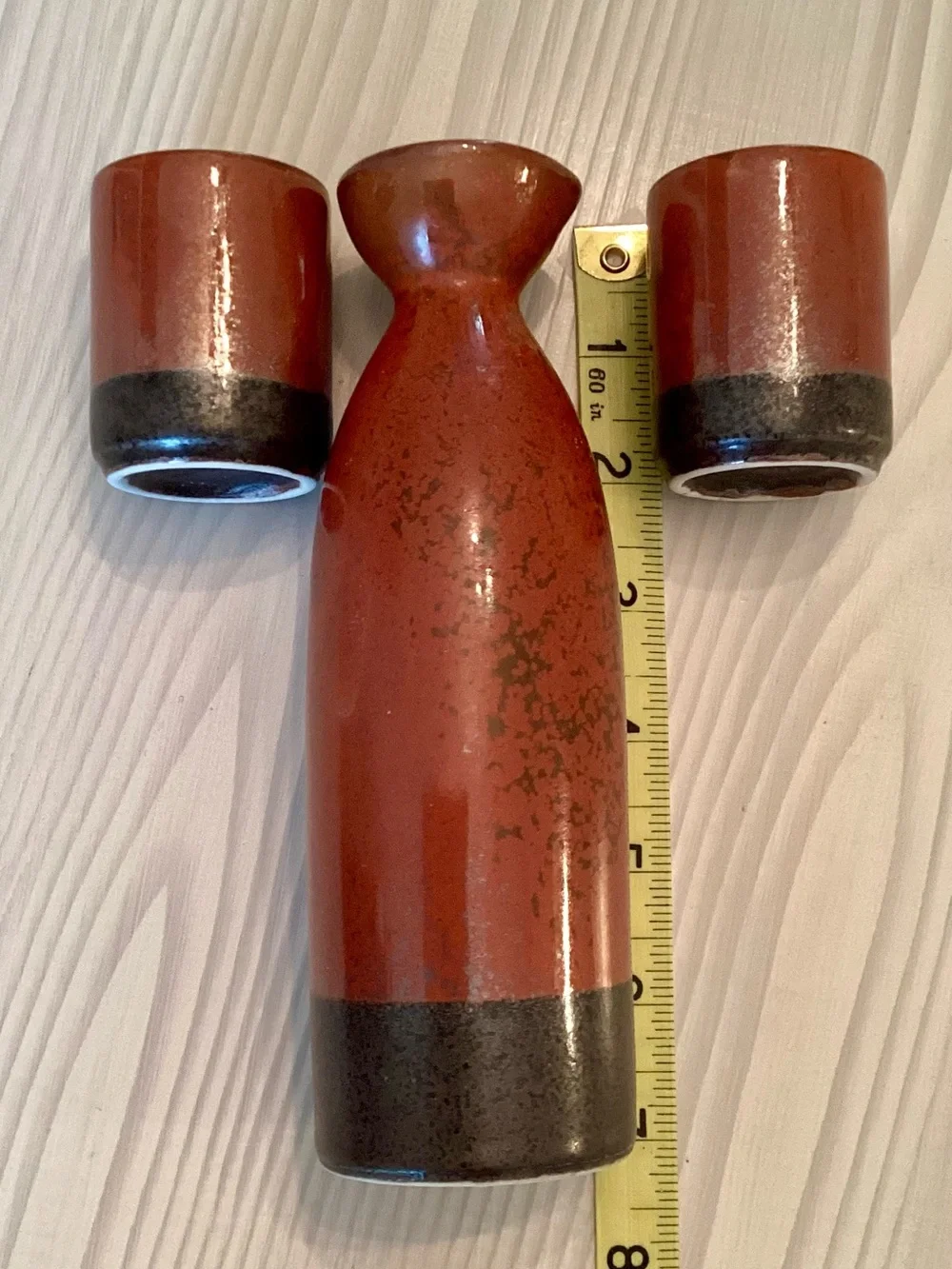 Vintage Japanese Ceramic Sake Set Red Speckled Glaze Tokkuri Bottle 2 Cups MCM